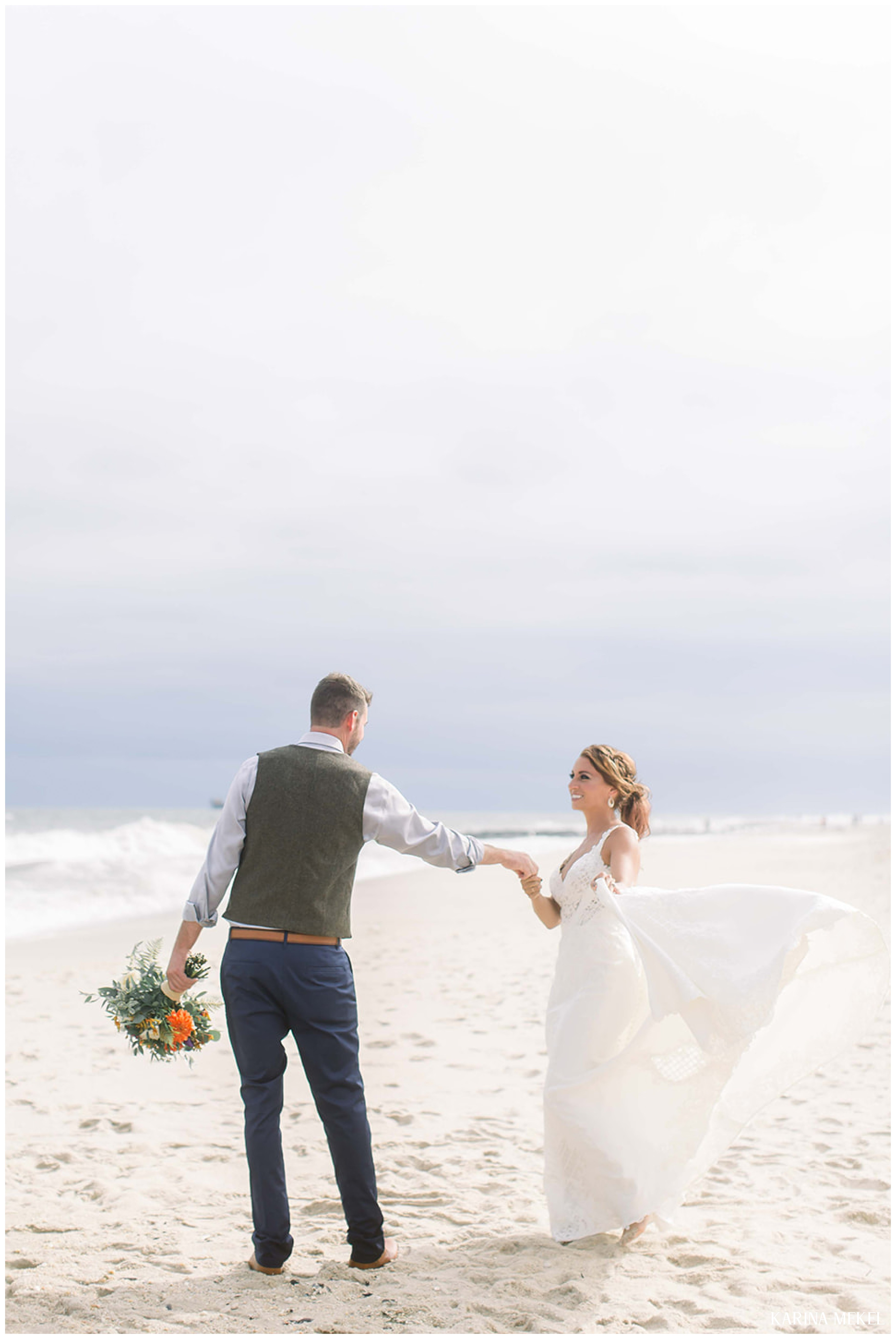 Romantic Jersey Shore Beach Wedding - karinamekel.com