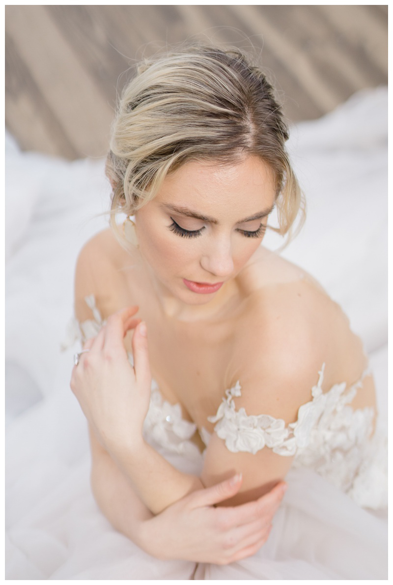 Gorgeous winter NYC bride at Central Park wedding styled shoot in NYC captured by top Central Park wedding photographer Karina Mekel Photography
